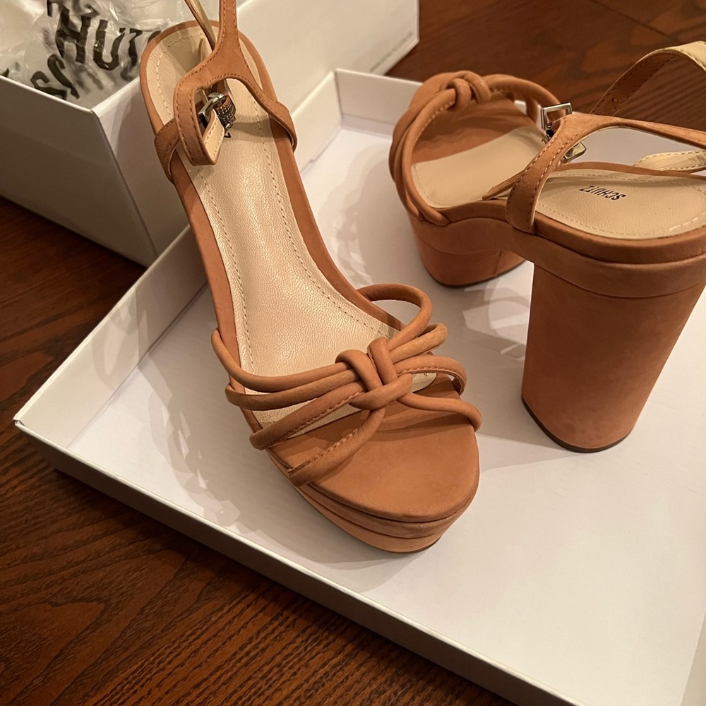 Tan/nude Schutz platform sandals. Size 7.5